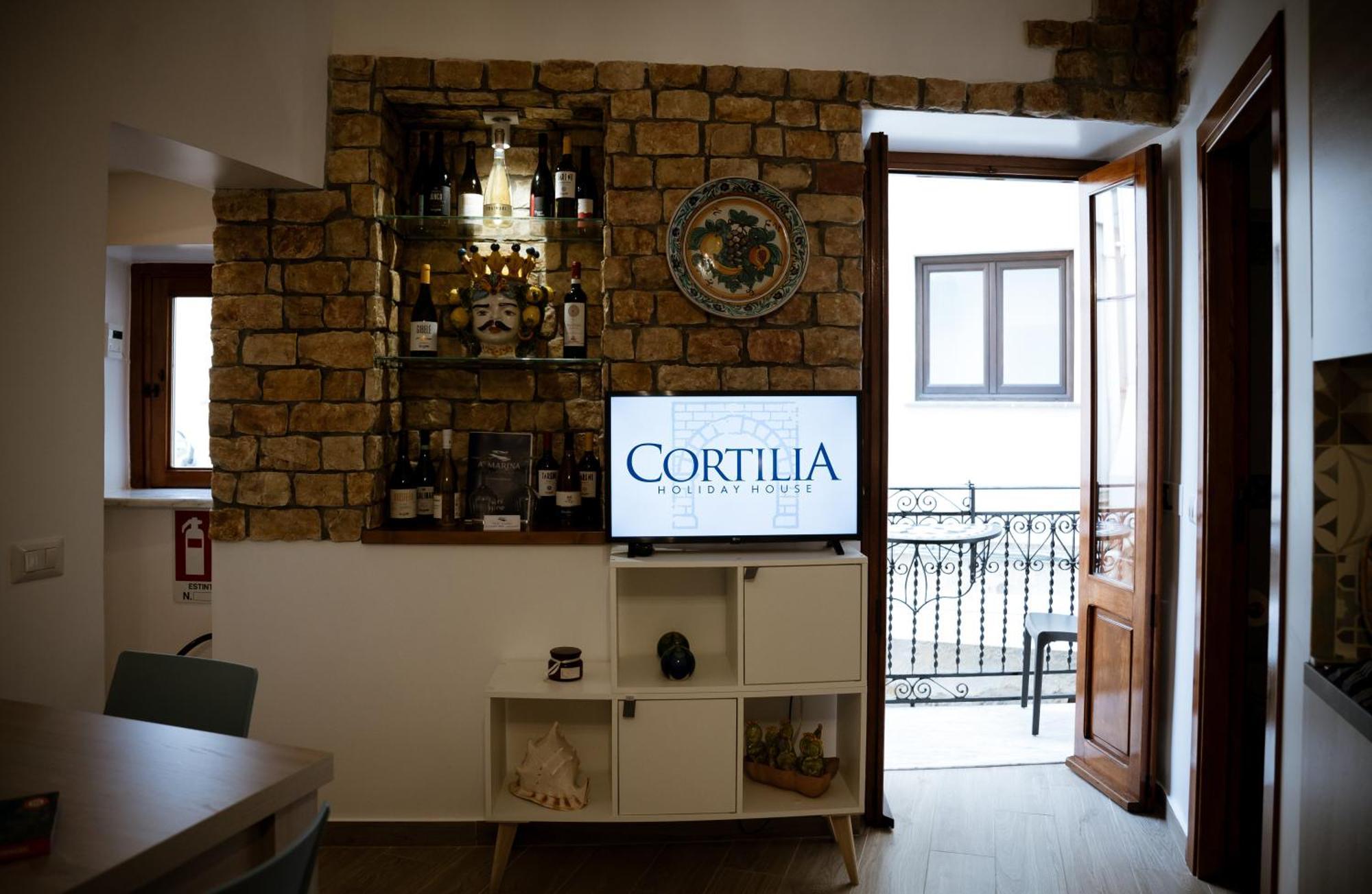 Cortilia Holiday House Чефалу Екстер'єр фото